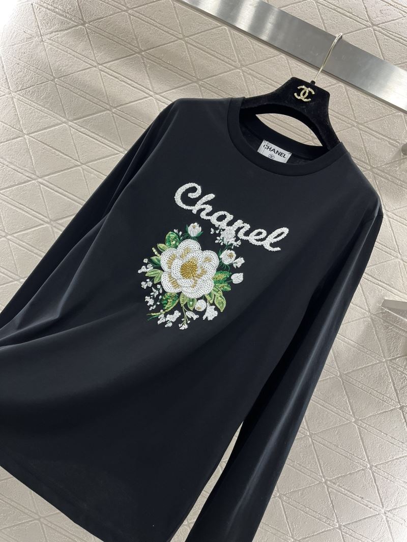 Chanel T-Shirts